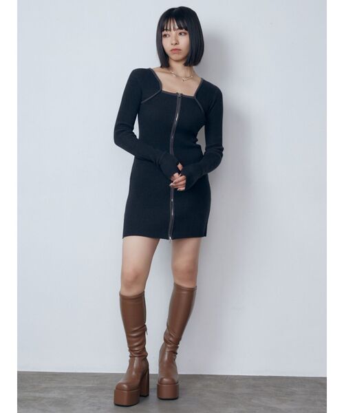 EMODA(エモダ)の「プレーティングリブジップワンピース(ワンピース・レディース・ベージュ/ブラック/グレー・FREE)」の10枚目の写真