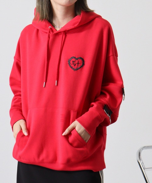 Dark cross pullover hoodie / 闇系クロスアップリケプルオーバーパーカー unisex（パーカー）｜RE730（アールイーセブンサーティー）