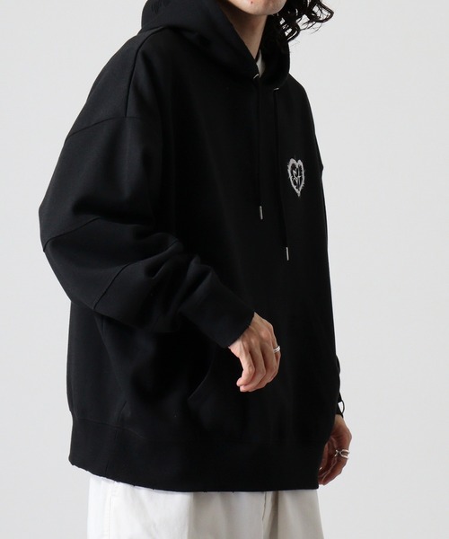 Dark cross pullover hoodie / 闇系クロスアップリケプルオーバーパーカー unisex（パーカー）｜RE730（アールイーセブンサーティー）