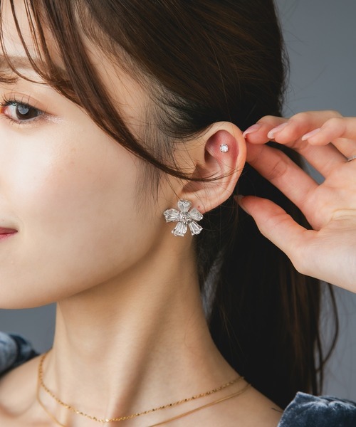 Os accessory(オズアクセサリー)の「【金属アレルギー対応】Os -オズ- ビーズフラワーピアス(ピアス(両耳用)・レディース・ゴールド/シルバー・FREE)」の8枚目の写真