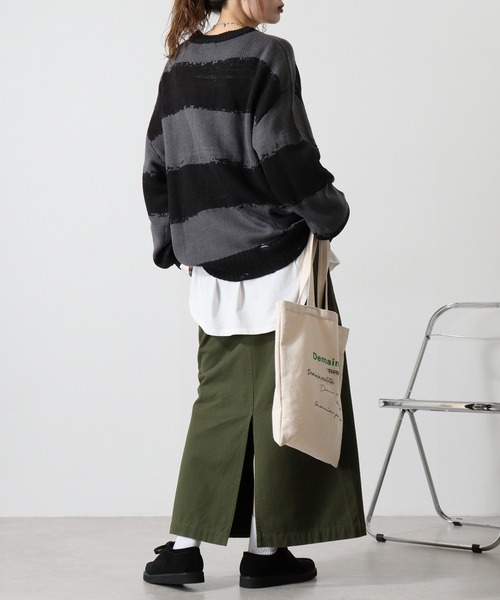 bike star（バイクスター）の「Distressed border crew knit / ダメージ加工ボーダークルーニット unisex（ニット/セーター・メンズ・ブラック×グレー/ホワイト×ブラック/ブラック×レッド・M/L）」の12枚目の写真