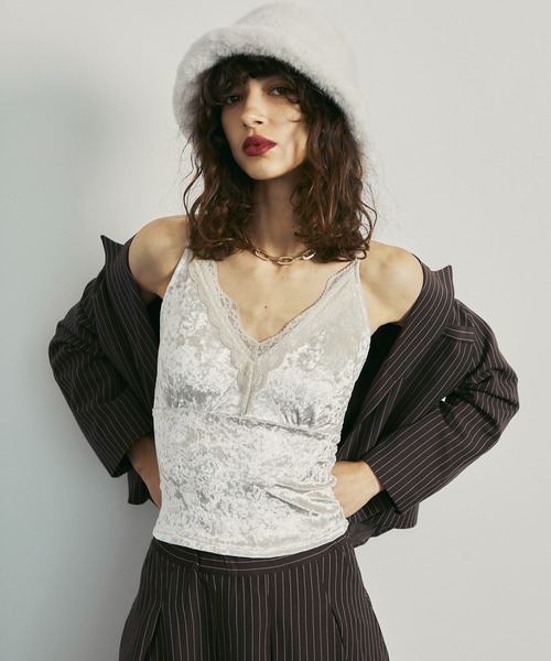 セール】バックシャーリングベロアキャミソール（キャミソール）｜uyu