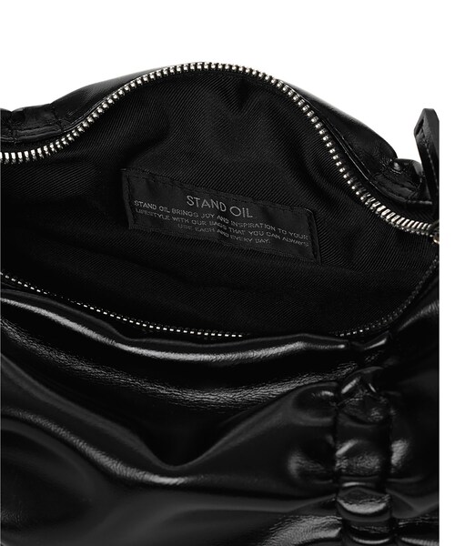 STANDOIL（スタンドオイル）の「STAND OIL（スタンドオイル）PLEATS BAG（ショルダーバッグ・レディース・ライトイエロー系/ブラック・00）」の9枚目の写真