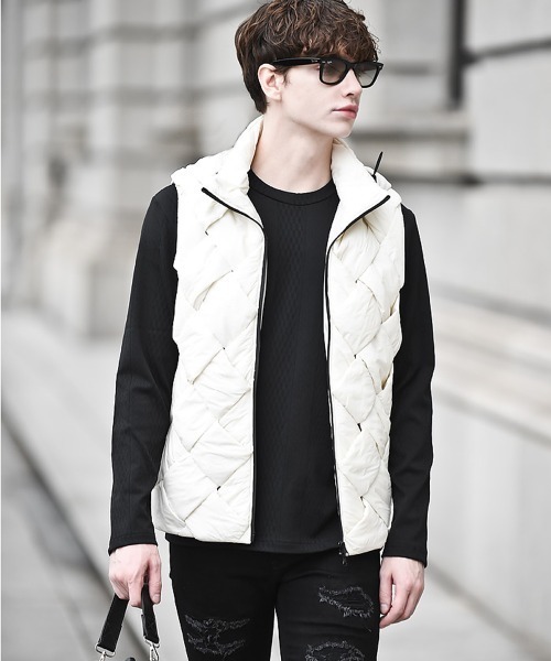 Buffalo Bobs(バッファローボブズ)の「TRANSFORM-INTRE(トランスフォーム イントレ)3WAY イントレ エコダウン ブルゾン(ダウンジャケット/コート・メンズ・ブラック/ホワイト・1-2/2-3/3-4)」の11枚目の写真