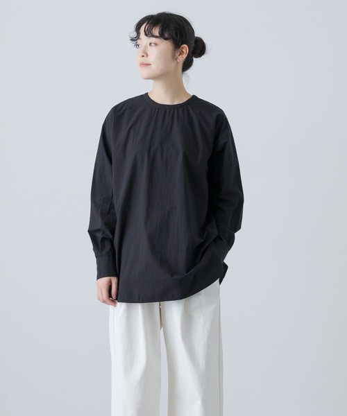 かぐれ（カグレ）の「クルーネックプルオーバーシャツ（シャツ/ブラウス・レディース・オフホワイト/ブラック・FREE）」の3枚目の写真