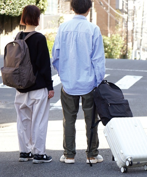 TIMELESS COMFORT(タイムレスコンフォート)の「SOLEIL(ソレイユ) アンドノーマリーデイバック(バックパック/リュック・レディース・ブラウン/パープル/ブラック/グレー・ONE SIZE)」の10枚目の写真