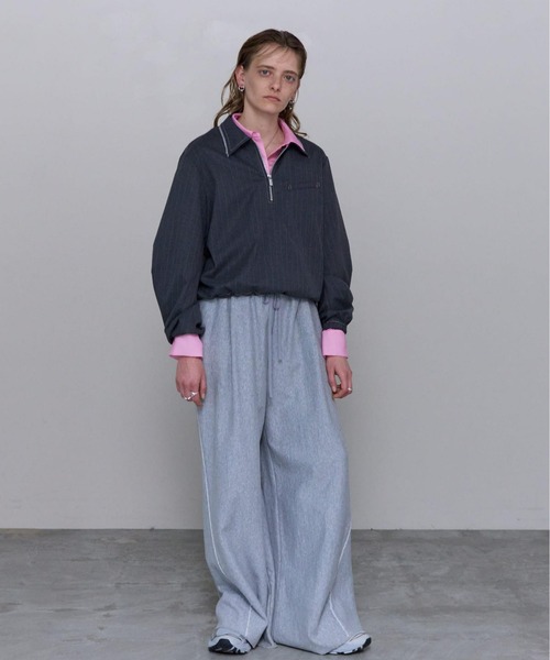 MAISON SPECIAL(メゾンスペシャル)の「Tuck Gather Wide Silhouette Sweatpants/タックギャザースウェットワイドパンツ(スウェットパンツ・レディース・ブルー/オフホワイト/グレー/ブラック・38/36)」の5枚目の写真