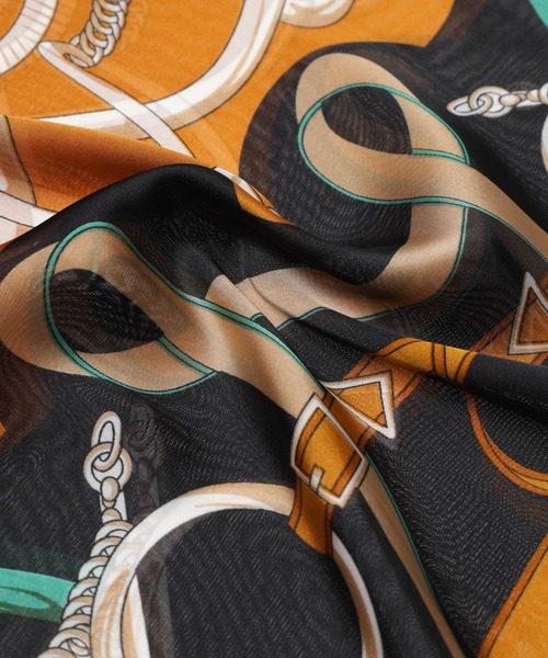 Edit Sheen（エディットシーン）の「ブライドルプリントスカーフ（ストール/ショール・レディース・グレー/レッド/オレンジ/グリーン・FREE）」の5枚目の写真