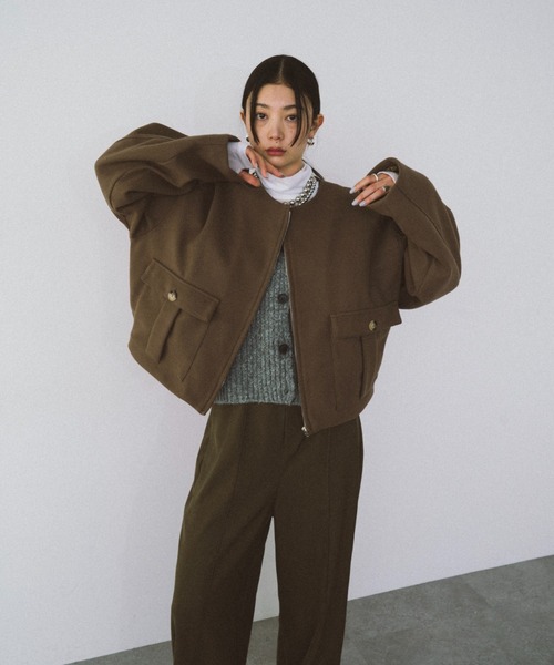 HANNE（アン）の「ポケットディティールショートコート（その他アウター・レディース・ブラック/ベージュ・FREE）」の3枚目の写真