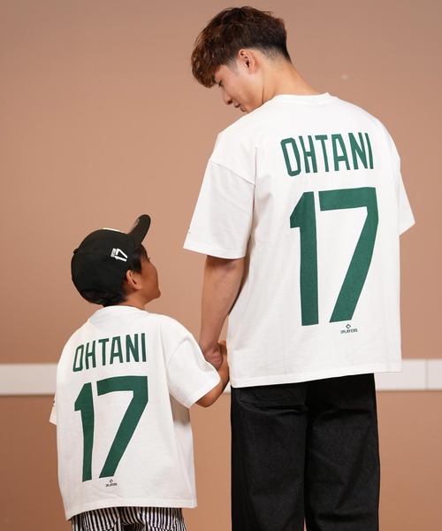 Fanatics(ファナティクス)の「【ムラサキスポーツ限定】Fanatics/ファナティクス 大谷翔平 N&N MLB野球 ドジャース 半袖Tシャツ ML0125SS0011(Tシャツ/カットソー・メンズ・ブラウン/ホワイト系その他3/ホワイト系その他/ホワイト×グリーン/ホワイト×ブラック/ブラック/ホワイト系その他4/ホワイト系その他2/ホワイト系その他5・M/L/XL)」の13枚目の写真