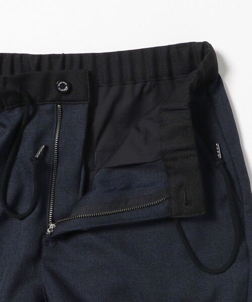 BEAMS HEART（ビームスハート）の「シャークスキン テーパード パンツ（スラックス・メンズ・ブラック/ネイビー/ベージュ・M/S/XL/L）」の21枚目の写真