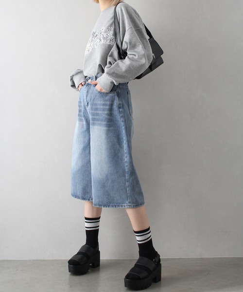 SpRay(スプレイ)の「デニムハーフパンツ(デニムパンツ・レディース・ライトブルー/ブルー・MEDIUM/LARGE)」の10枚目の写真