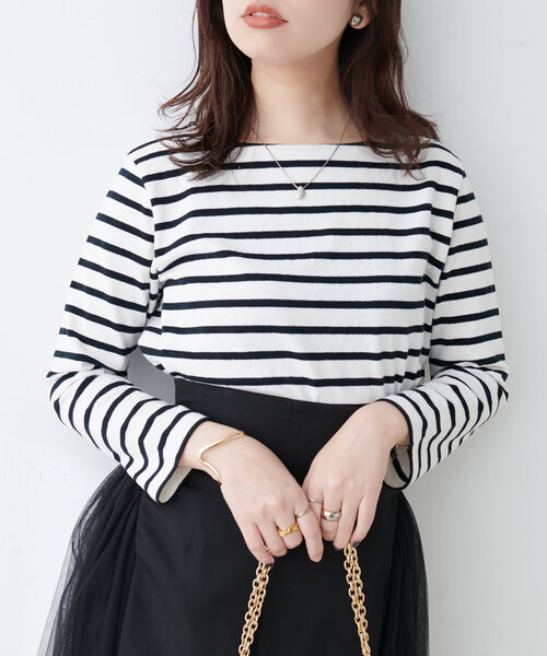 natural couture（ナチュラルクチュール）の「便利なベーシックボーダーT（Tシャツ/カットソー・レディース・ネイビー/ピンク/ブルー/ブラック/ベージュ・FREE）」の2枚目の写真