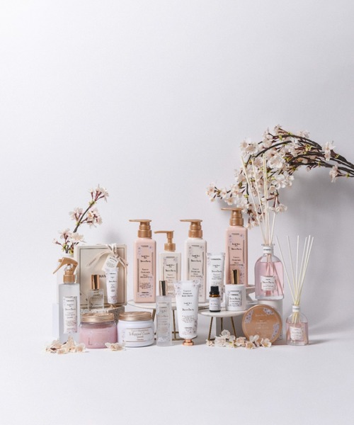 FERNANDA（フェルナンダ）の「フレグランスプレミアムハンドソープ（ブロッサムビューティー）/Fragrance Premium Hand Soap (Blossom Beauty)（ハンドソープ・レディース・その他・FREE）」の5枚目の写真