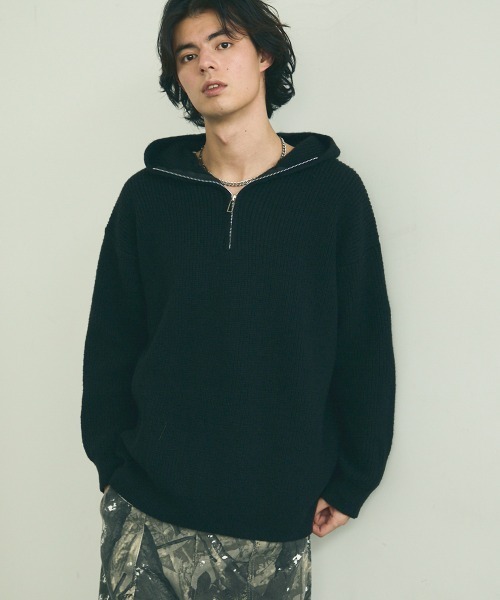 Shoowtime(ショウタイム)の「Oversized half zip hood knit sweater / オーバーサイズハーフジップフードニットセーター(ニット/セーター・メンズ・ブラック/ベージュ/グレー・MEDIUM/LARGE/X-LARGE)」の1枚目の写真