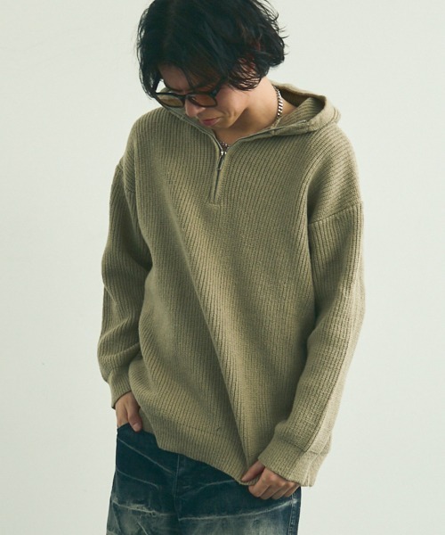 Shoowtime(ショウタイム)の「Oversized half zip hood knit sweater / オーバーサイズハーフジップフードニットセーター(ニット/セーター・メンズ・ブラック/ベージュ/グレー・MEDIUM/LARGE/X-LARGE)」の6枚目の写真