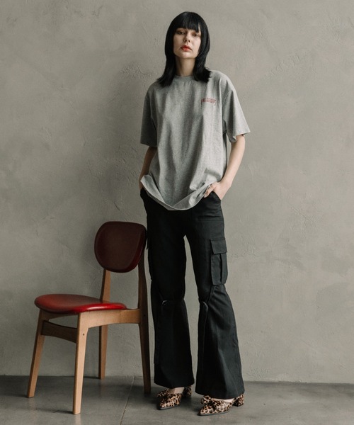 FOREVER 21（フォーエバー トゥエンティーワン）の「【2025SS】ベルトデザインフレアパンツ（その他パンツ・レディース・ブラック/カーキ・SMALL/MEDIUM）」の5枚目の写真