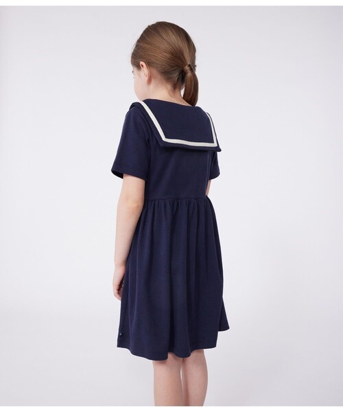 PETIT BATEAU(プチバトー)の「半袖ワンピース(ワンピース・キッズ・ネイビー・6YEAR/8YEAR/10YEAR/12YEAR)」の2枚目の写真