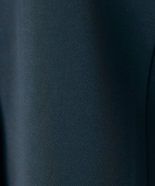 marun(マルン)の「<大きいサイズ>袖フレアノーカラージャケット marun(ノーカラージャケット・レディース・ブラック/オフホワイト・L/LL/3L/4L/5L)」の13枚目の写真