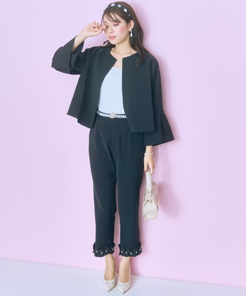 marun(マルン)の「<大きいサイズ>袖フレアノーカラージャケット marun(ノーカラージャケット・レディース・ブラック/オフホワイト・L/LL/3L/4L/5L)」の4枚目の写真