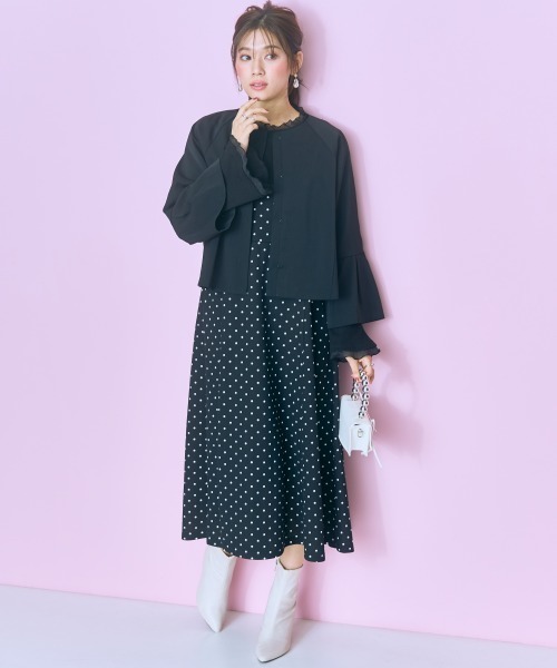 marun(マルン)の「<大きいサイズ>袖フレアノーカラージャケット marun(ノーカラージャケット・レディース・ブラック/オフホワイト・L/LL/3L/4L/5L)」の20枚目の写真