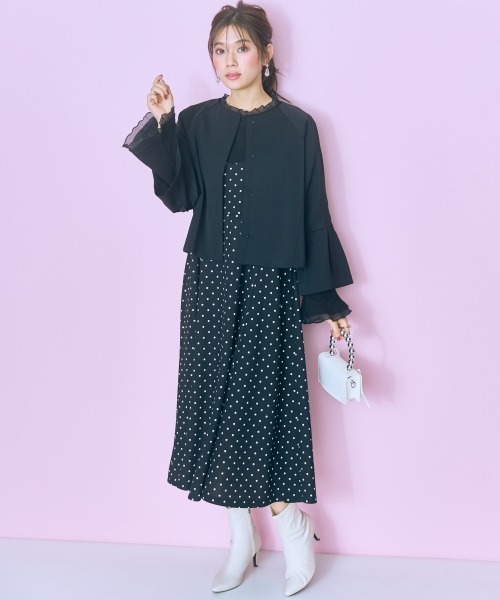 marun(マルン)の「<大きいサイズ>袖フレアノーカラージャケット marun(ノーカラージャケット・レディース・ブラック/オフホワイト・L/LL/3L/4L/5L)」の21枚目の写真