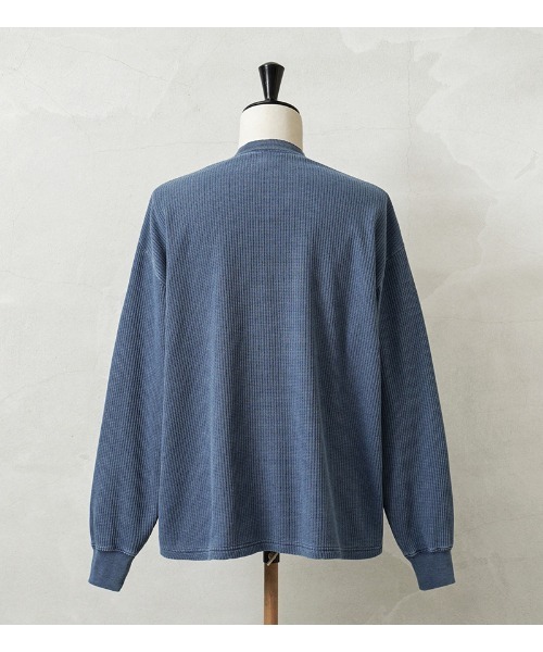 WAIPER.inc(ワイパーインク)の「SCREEN STARS×WAIPER 2521-419WP L/S ヘンリーネック サーマル Tシャツ PIGMENT(Tシャツ/カットソー・メンズ・ブラック/ネイビー/オリーブ/グレー・M/L/XL)」の5枚目の写真