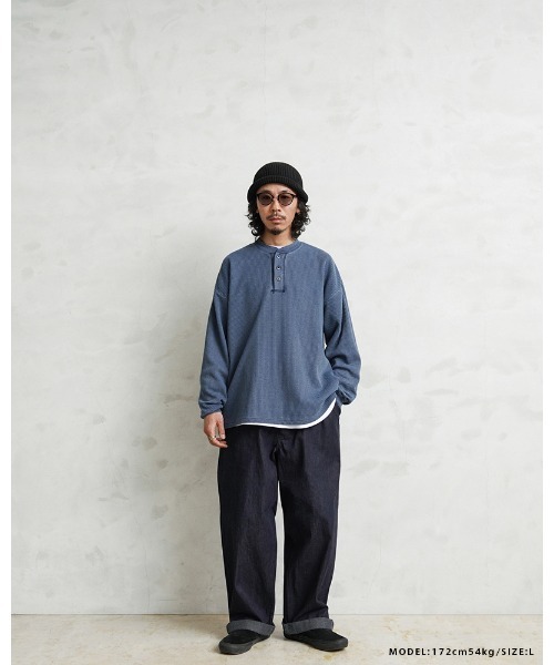 WAIPER.inc(ワイパーインク)の「SCREEN STARS×WAIPER 2521-419WP L/S ヘンリーネック サーマル Tシャツ PIGMENT(Tシャツ/カットソー・メンズ・ブラック/ネイビー/オリーブ/グレー・M/L/XL)」の8枚目の写真