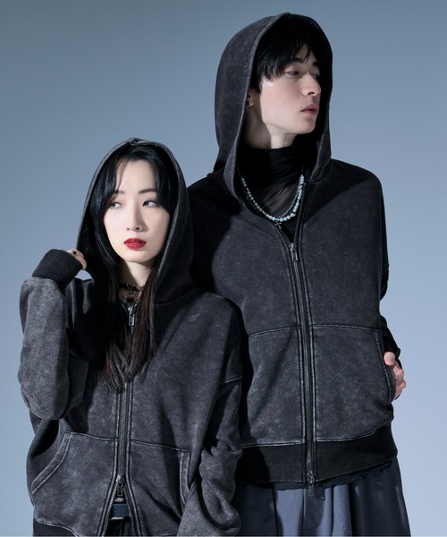 Ellno Loset（エルノロゼット）の「ウォッシュ加工ダブルジップフーディ/フィンガーホール付（パーカー・メンズ・ブラック・SMALL/MEDIUM/LARGE）」の20枚目の写真