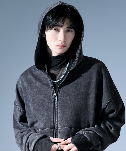 Ellno Loset（エルノロゼット）の「ウォッシュ加工ダブルジップフーディ/フィンガーホール付（パーカー・メンズ・ブラック・SMALL/MEDIUM/LARGE）」の15枚目の写真