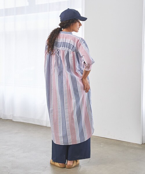 J.PRESS YORK STREET（ジェイプレスヨークストリート）の「【WOMEN】マルチストライプ シャツワンピース（ワンピース・レディース・レッド系1/ブルー系1・F）」の7枚目の写真