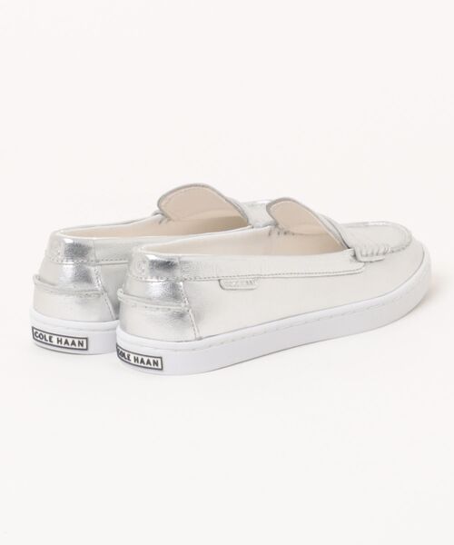 COLE HAAN（コールハーン）の「ナンタケット ペニー womens（ローファー・レディース・シルバー・5/5.5/6/6.5/7/7.5/8/8.5）」の2枚目の写真