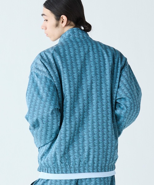 LACOSTE(ラコステ)の「モノグラムジャカード撥水ナイロンジャケット(ナイロンジャケット・メンズ・グレイッシュブルー・46/48/50/52)」の5枚目の写真