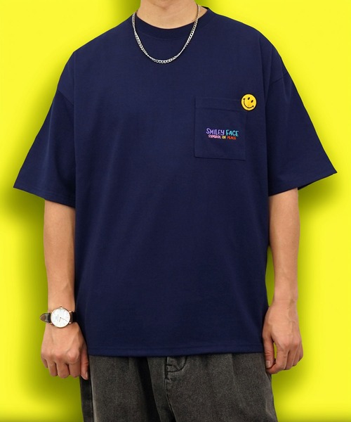 SMILEY FACE（スマイリーフェイス）の「【GROOVY STORE】SMILEY FACE オーバーサイズ ヘビーウエイト半袖Tシャツ（Tシャツ/カットソー・メンズ・ブラック/オフホワイト/ダークグリーン/レモンイエロー/ホワイト/スミクロ/ミント/ネイビー・M/L/LL）」の14枚目の写真
