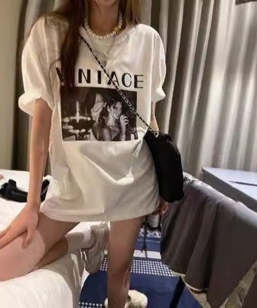 LYEON（リヨン）の「フォトプリントビッグTシャツ/オーバーサイズT（Tシャツ/カットソー・レディース・ホワイト/チャコール・FREE）」の16枚目の写真