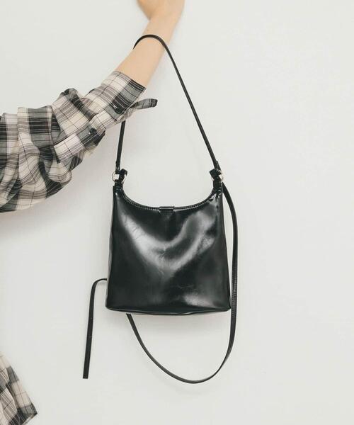 KBF（ケイビーエフ）の「ダブルスリムショルダーBAG（ショルダーバッグ・レディース・アイボリー/ブラック/ブラウン/ダークブラウン・ONE）」の18枚目の写真