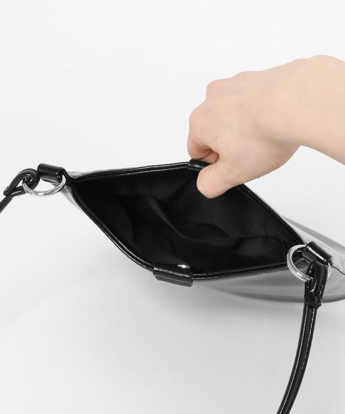 KBF（ケイビーエフ）の「ダブルスリムショルダーBAG（ショルダーバッグ・レディース・アイボリー/ブラック/ブラウン/ダークブラウン・ONE）」の10枚目の写真