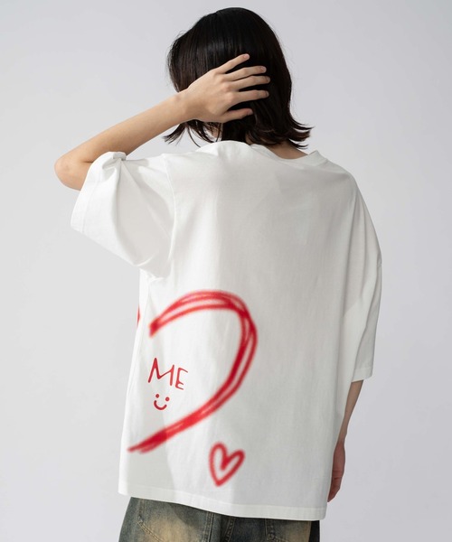 WEGO(ウィゴー)の「WEGO/【大人気アイテムが今年も登場】アソートグラフィックT(Tシャツ/カットソー・メンズ・その他1/その他2/その他5/その他6/その他7/その他9/その他13/その他18/その他3/その他11/その他8/その他10/その他12/その他4/その他17/その他14/その他15/その他16/その他19/その他20/その他21/その他22/その他23/その他24/その他25/その他26/その他27/その他28/その他29/その他30/その他31/その他32/その他33/その他34/その他35/A/C/D/E/F/B/G/L/M/K/N/P/I/H/O/J/Y/S/T/U/V/W/R/X/Q/ホワイト系3/ホワイト系5/その他/ホワイト系1/ホワイト系2/ピンク系その他/Z/ホワイト系4/ブルー系その他/ホワイト系・X-LARGE/SMALL/LARGE/MEDIUM)」の3枚目の写真