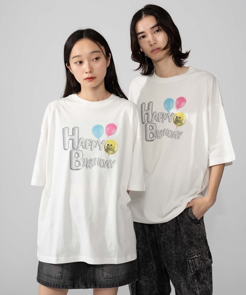 WEGO(ウィゴー)の「WEGO/【大人気アイテムが今年も登場】アソートグラフィックT(Tシャツ/カットソー・メンズ・その他1/その他2/その他5/その他6/その他7/その他9/その他13/その他18/その他3/その他11/その他8/その他10/その他12/その他4/その他17/その他14/その他15/その他16/その他19/その他20/その他21/その他22/その他23/その他24/その他25/その他26/その他27/その他28/その他29/その他30/その他31/その他32/その他33/その他34/その他35/A/C/D/E/F/B/G/L/M/K/N/P/I/H/O/J/Y/S/T/U/V/W/R/X/Q/ホワイト系3/ホワイト系5/その他/ホワイト系1/ホワイト系2/ピンク系その他/Z/ホワイト系4/ブルー系その他/ホワイト系・X-LARGE/SMALL/LARGE/MEDIUM)」の4枚目の写真