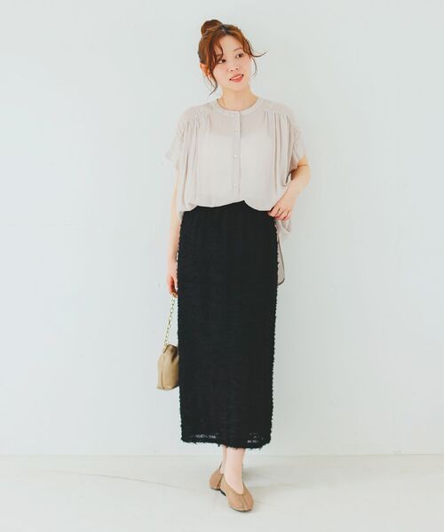 le.coeur blanc(ルクールブラン)の「シアーフリンジタイトスカート(スカート・レディース・ブラック/オフホワイト・38)」の5枚目の写真