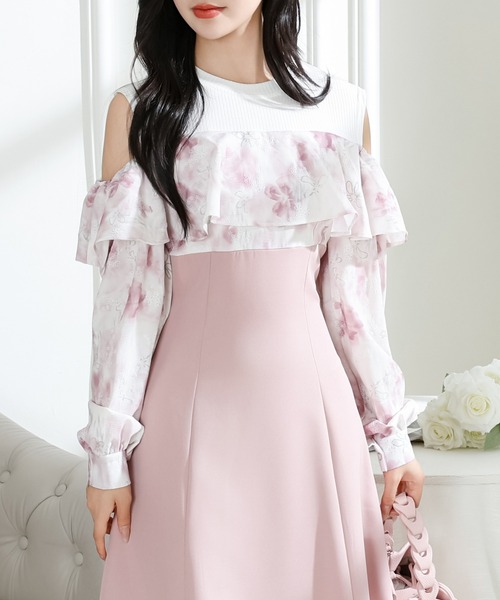 Lace Ladies(レースレディース)の「花柄 オフショル ブラウス ドッキング ロング ワンピース(ワンピース・レディース・ピンク/ブルーグレー/グレイッシュベージュ・FREE/S)」の3枚目の写真