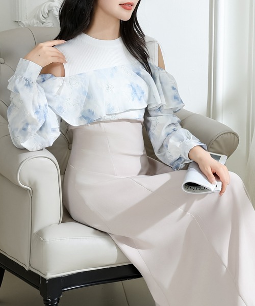 Lace Ladies(レースレディース)の「花柄 オフショル ブラウス ドッキング ロング ワンピース(ワンピース・レディース・ピンク/ブルーグレー/グレイッシュベージュ・FREE/S)」の13枚目の写真
