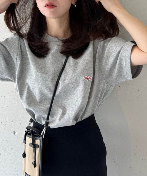BALL(ボール)の「ワンポイントがかわいい!何枚あっても困らない!お揃いルックにもぴったりな一枚【BALL】ブランドロゴワンポイントワッペンTシャツ(Tシャツ/カットソー・レディース・ネイビー/ホワイト/グレー/ブラック・M/L/LL)」の12枚目の写真