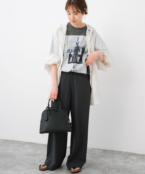 Spick & Span(スピックアンドスパン)の「エアリーフーディーブルゾン(ブルゾン・レディース・ホワイト/カーキ・FREE)」の6枚目の写真