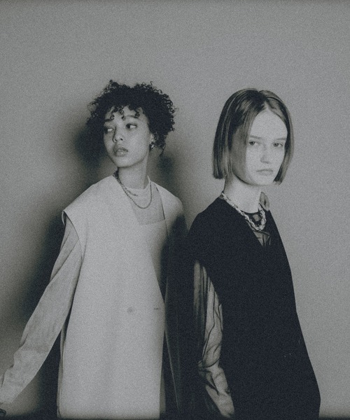 et.UNiVER（エトユニベール）の「Manish vest setup（パンツドレス・レディース・ブラウン/イエロー/グレー/ブラック・SMALL/MEDIUM/LARGE）」の11枚目の写真