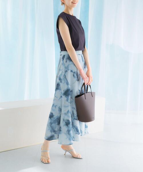 URBAN RESEARCH ROSSO WOMEN（アーバンリサーチ　ロッソ）の「前後2WAYマーブルプリントフレアスカート（スカート・レディース・ブルー/ピンク・38/36）」の16枚目の写真