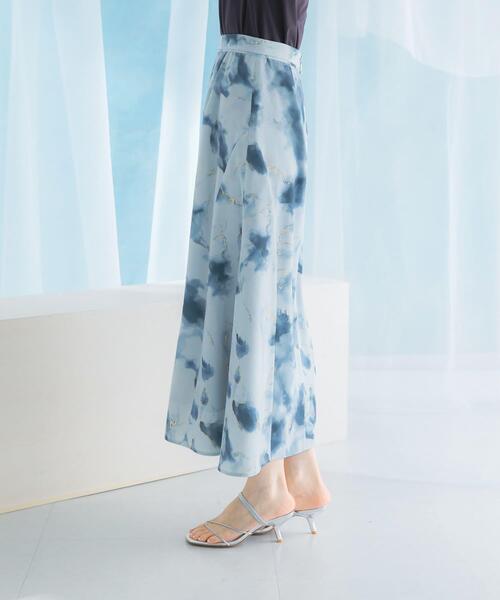 URBAN RESEARCH ROSSO WOMEN（アーバンリサーチ　ロッソ）の「前後2WAYマーブルプリントフレアスカート（スカート・レディース・ブルー/ピンク・38/36）」の19枚目の写真