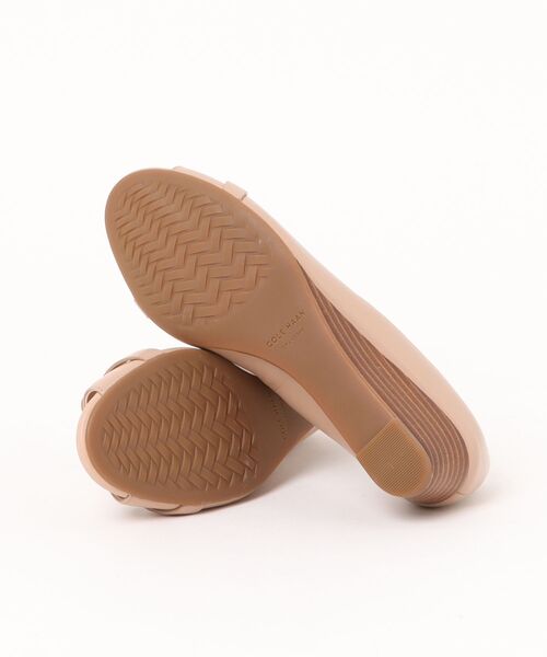 COLE HAAN（コールハーン）の「マルタ ピープトゥ ウェッジ womens（パンプス・レディース・ベージュ・6/8/6.5/5/7/7.5/5.5）」の7枚目の写真