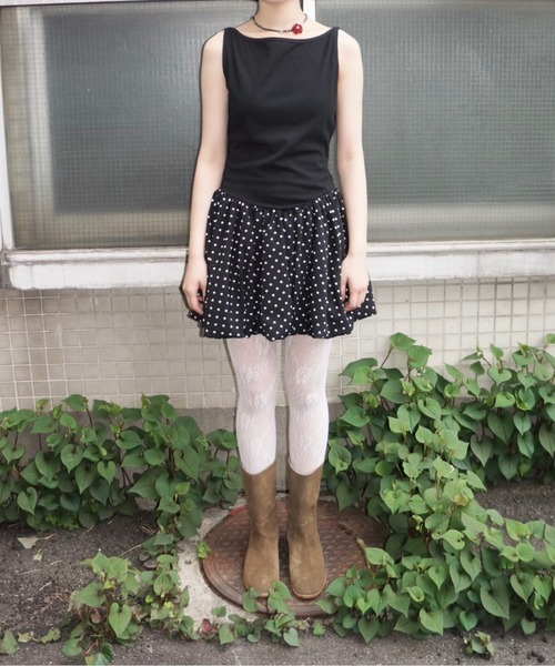 musubore(ムスボレ)の「boat neck peplum tank tops / ボートネックペプラムタンク(タンクトップ・レディース・ブラック/ホワイト・FREE)」の14枚目の写真