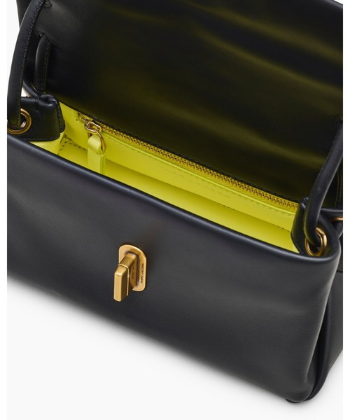 MARC JACOBS(マークジェイコブス)の「THE MINI DUAL TOP HANDLE/ザ レザー デュアル トップ ハンドル ミニ(ショルダーバッグ・レディース・ホワイト系その他/イエロー/ブラック・ONE SIZE)」の12枚目の写真